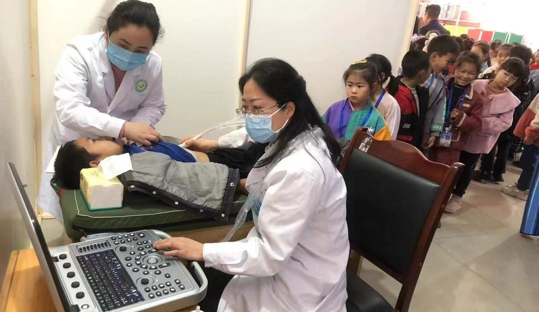 携手华西二院守护童“心”，共筑健康未来